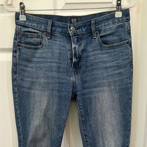GAP JEAN SIZE 25